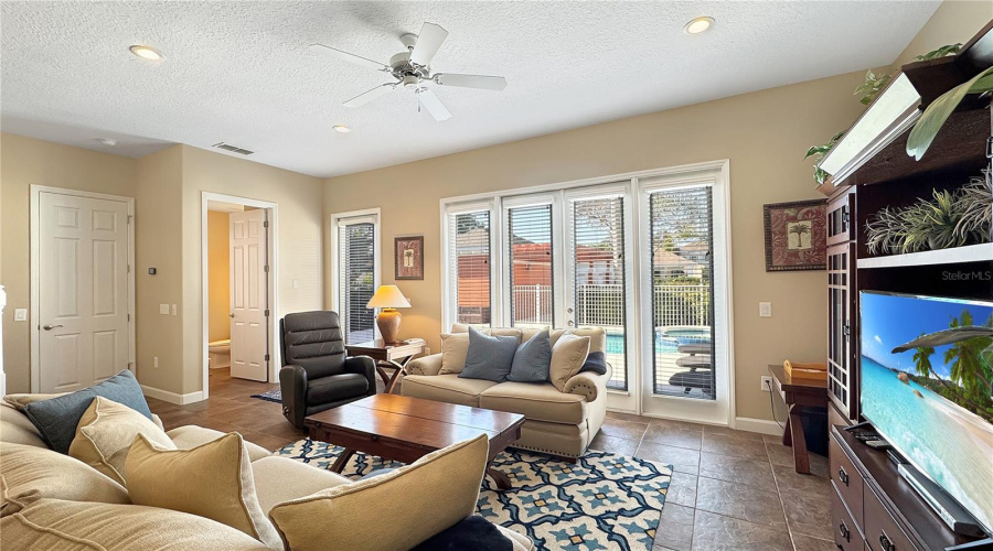 REUNION, Florida 34747, 3 Bedrooms Bedrooms, ,2 BathroomsBathrooms,Residential,For Sale,SPARKLING,0,MFRS5124420