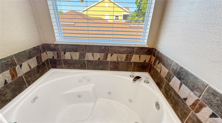 REUNION, Florida 34747, 3 Bedrooms Bedrooms, ,2 BathroomsBathrooms,Residential,For Sale,SPARKLING,0,MFRS5124420