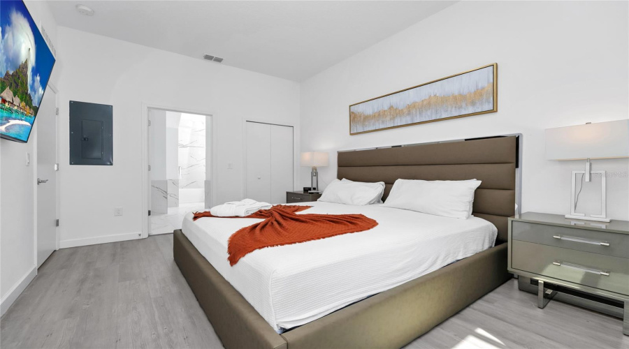 DAVENPORT, Florida 33896, 4 Bedrooms Bedrooms, ,4 BathroomsBathrooms,Residential,For Sale,FAMAGUSTA,0,MFRO6333288