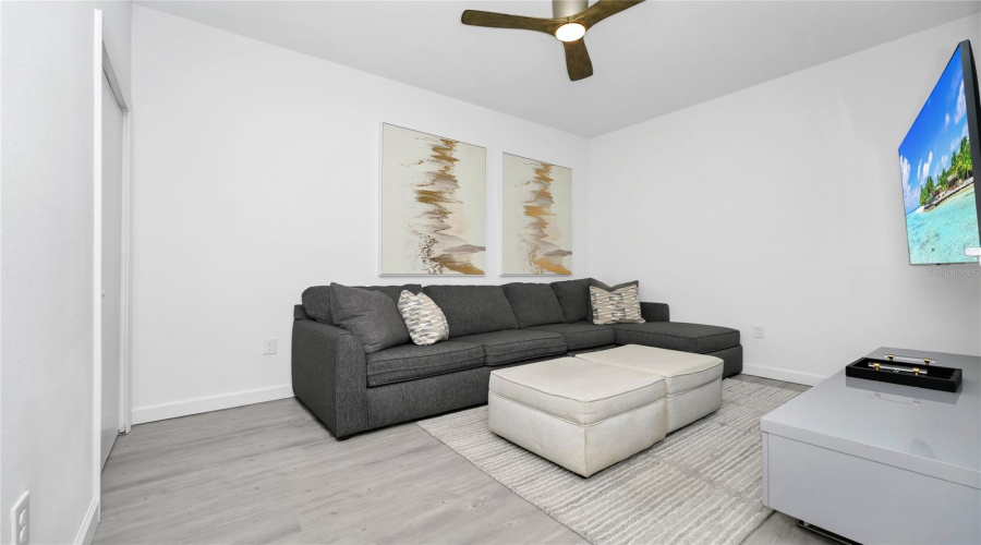 DAVENPORT, Florida 33896, 4 Bedrooms Bedrooms, ,4 BathroomsBathrooms,Residential,For Sale,FAMAGUSTA,0,MFRO6333288