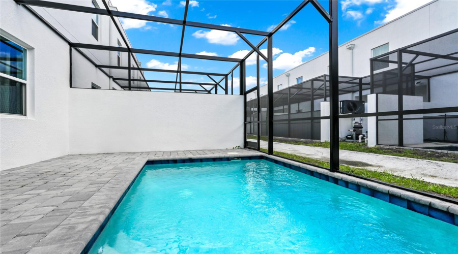 DAVENPORT, Florida 33896, 4 Bedrooms Bedrooms, ,4 BathroomsBathrooms,Residential,For Sale,FAMAGUSTA,0,MFRO6333288
