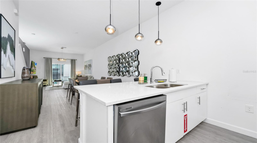DAVENPORT, Florida 33896, 4 Bedrooms Bedrooms, ,4 BathroomsBathrooms,Residential,For Sale,FAMAGUSTA,0,MFRO6333288