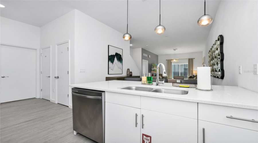 DAVENPORT, Florida 33896, 4 Bedrooms Bedrooms, ,4 BathroomsBathrooms,Residential,For Sale,FAMAGUSTA,0,MFRO6333288