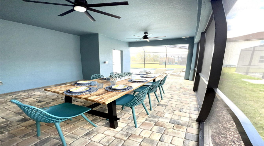 KISSIMMEE, Florida 34747, 7 Bedrooms Bedrooms, ,6 BathroomsBathrooms,Residential,For Sale,FLEMING MIST,0,MFRO6251342