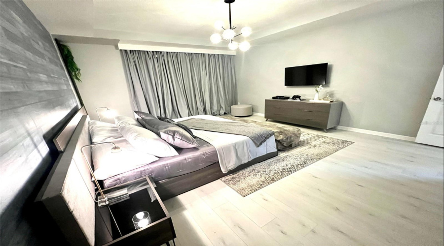 KISSIMMEE, Florida 34747, 7 Bedrooms Bedrooms, ,6 BathroomsBathrooms,Residential,For Sale,FLEMING MIST,0,MFRO6251342
