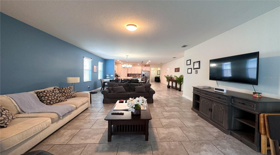 KISSIMMEE, Florida 34746, 3 Bedrooms Bedrooms, ,2 BathroomsBathrooms,Residential,For Sale,FAIRY TALE,0,MFRO6333915