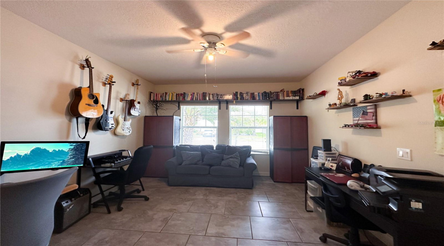 KISSIMMEE, Florida 34746, 3 Bedrooms Bedrooms, ,2 BathroomsBathrooms,Residential,For Sale,FAIRY TALE,0,MFRO6333915