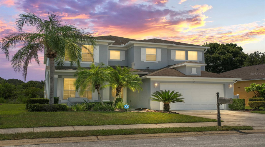 DAVENPORT, Florida 33896, 5 Bedrooms Bedrooms, ,4 BathroomsBathrooms,Residential,For Sale,DORSET,0,MFRO6333215