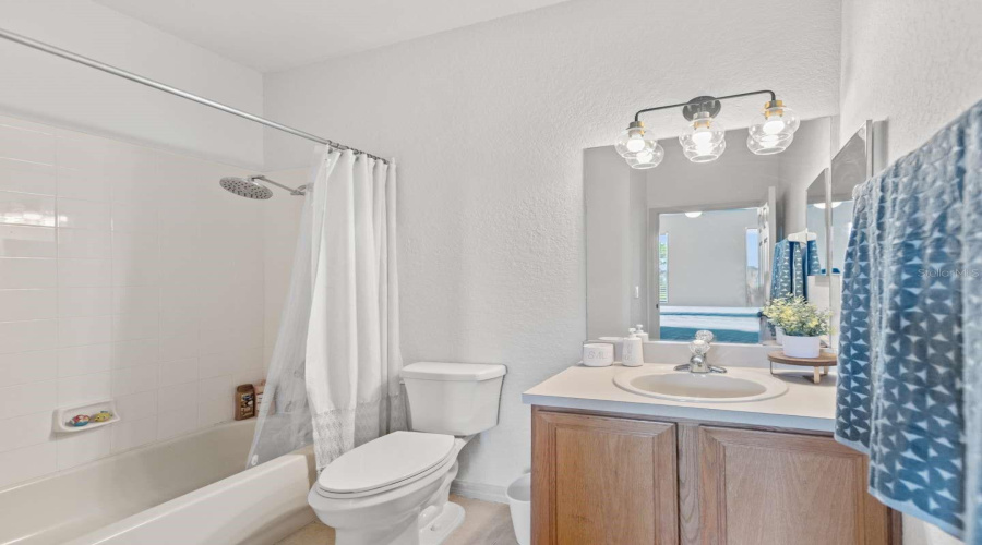 DAVENPORT, Florida 33897, 4 Bedrooms Bedrooms, ,3 BathroomsBathrooms,Residential,For Sale,LA MIRAGE,0,MFRTB8414743