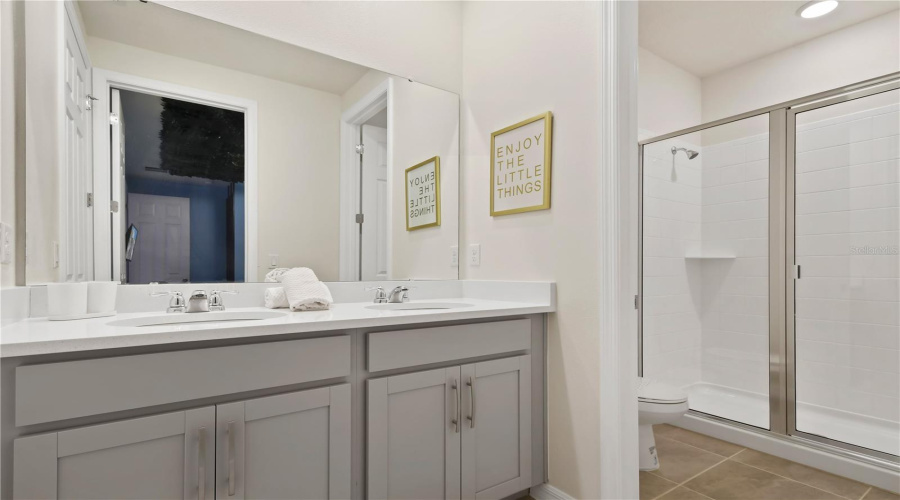 KISSIMMEE, Florida 34747, 9 Bedrooms Bedrooms, ,6 BathroomsBathrooms,Residential,For Sale,COCONUT BREEZE,0,MFRO6333937