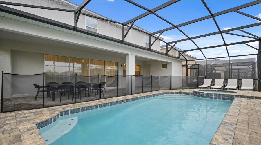 KISSIMMEE, Florida 34747, 9 Bedrooms Bedrooms, ,6 BathroomsBathrooms,Residential,For Sale,COCONUT BREEZE,0,MFRO6333937