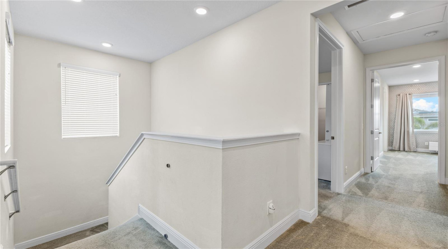 KISSIMMEE, Florida 34747, 4 Bedrooms Bedrooms, ,3 BathroomsBathrooms,Residential,For Sale,WESTLAND,0,MFRO6275768