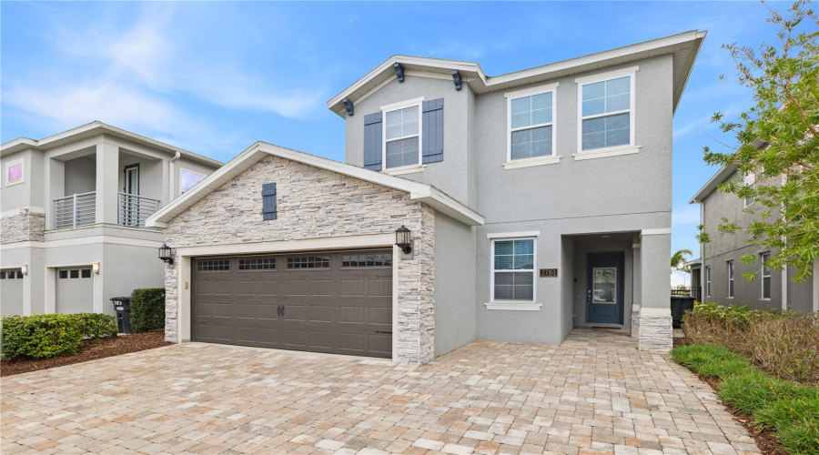 KISSIMMEE, Florida 34747, 4 Bedrooms Bedrooms, ,3 BathroomsBathrooms,Residential,For Sale,WESTLAND,0,MFRO6275768