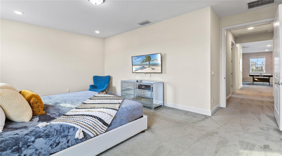 KISSIMMEE, Florida 34747, 4 Bedrooms Bedrooms, ,3 BathroomsBathrooms,Residential,For Sale,WESTLAND,0,MFRO6275768