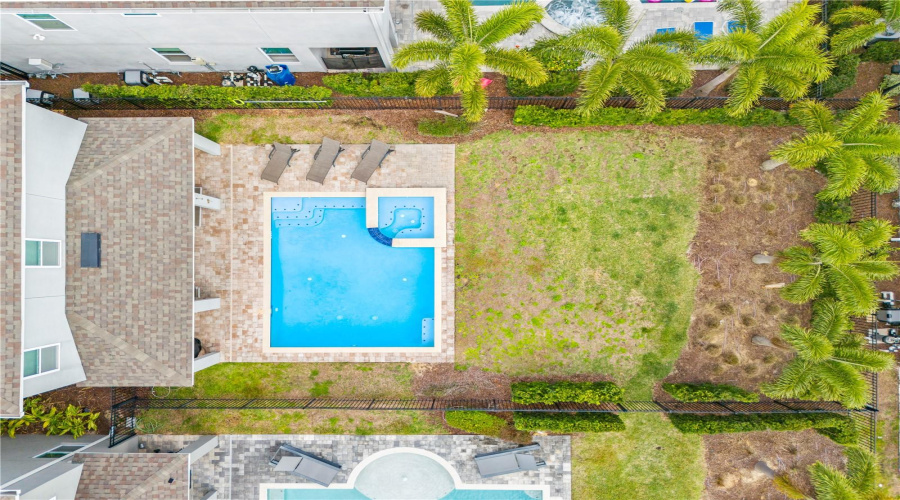 KISSIMMEE, Florida 34747, 4 Bedrooms Bedrooms, ,3 BathroomsBathrooms,Residential,For Sale,WESTLAND,0,MFRO6275768