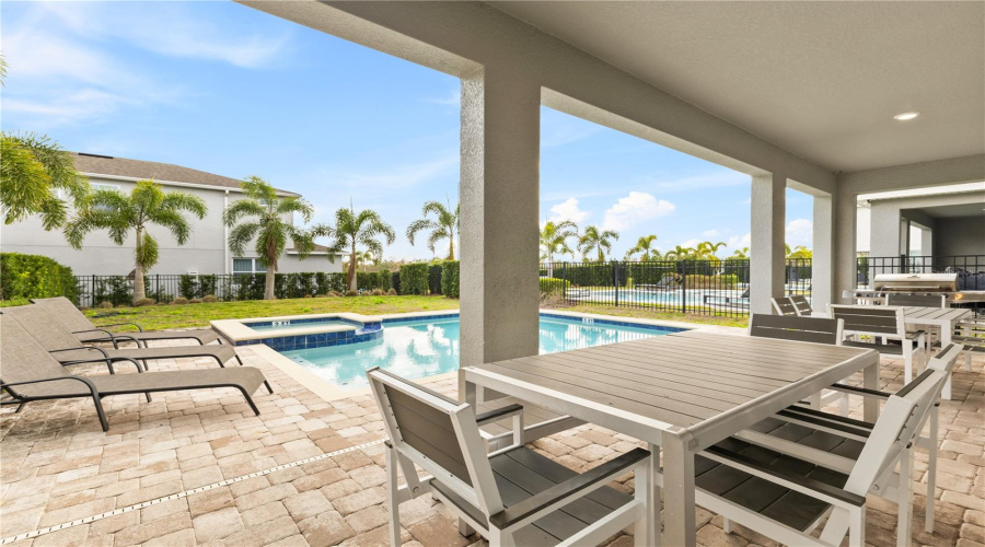 KISSIMMEE, Florida 34747, 4 Bedrooms Bedrooms, ,3 BathroomsBathrooms,Residential,For Sale,WESTLAND,0,MFRO6275768