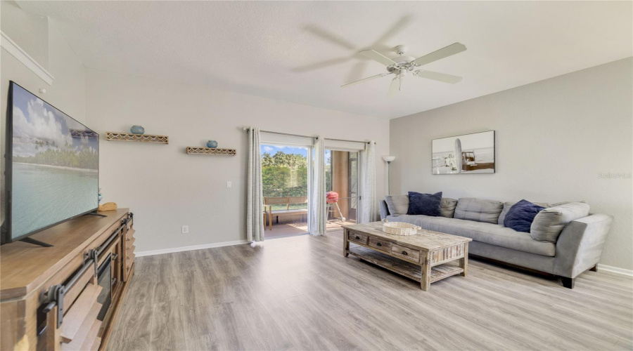 DAVENPORT, Florida 33897, 4 Bedrooms Bedrooms, ,3 BathroomsBathrooms,Residential,For Sale,CALABRIA,0,MFRO6333611