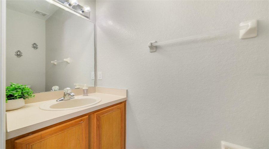 DAVENPORT, Florida 33897, 4 Bedrooms Bedrooms, ,3 BathroomsBathrooms,Residential,For Sale,CALABRIA,0,MFRO6333611