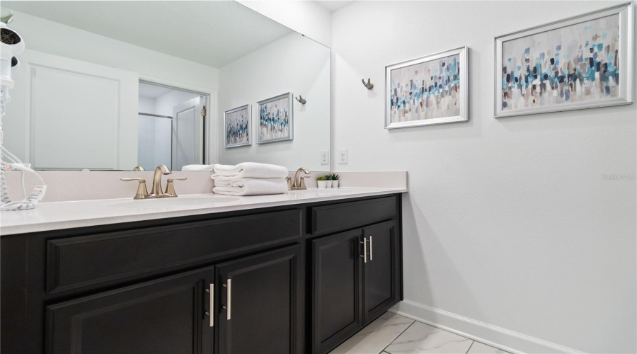 DAVENPORT, Florida 33896, 4 Bedrooms Bedrooms, ,3 BathroomsBathrooms,Residential,For Sale,LEADER,0,MFRO6327189