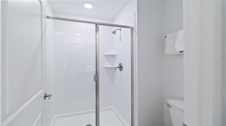 DAVENPORT, Florida 33896, 4 Bedrooms Bedrooms, ,3 BathroomsBathrooms,Residential,For Sale,LEADER,0,MFRO6327189