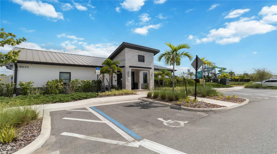 DAVENPORT, Florida 33896, 4 Bedrooms Bedrooms, ,3 BathroomsBathrooms,Residential,For Sale,LEADER,0,MFRO6327189