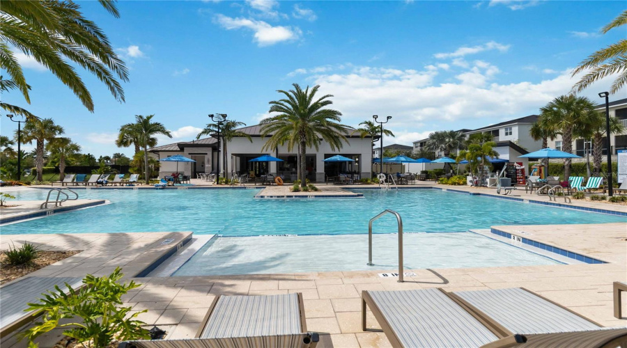 DAVENPORT, Florida 33896, 4 Bedrooms Bedrooms, ,3 BathroomsBathrooms,Residential,For Sale,LEADER,0,MFRO6327189