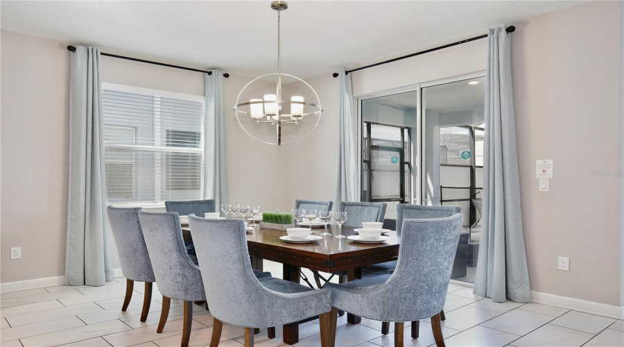 KISSIMMEE, Florida 34746, 6 Bedrooms Bedrooms, ,5 BathroomsBathrooms,Residential,For Sale,KINGS CASTLE,0,MFRO6333884