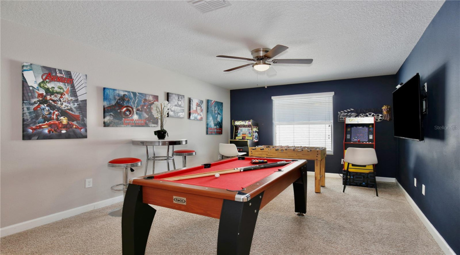 KISSIMMEE, Florida 34746, 6 Bedrooms Bedrooms, ,5 BathroomsBathrooms,Residential,For Sale,KINGS CASTLE,0,MFRO6333884