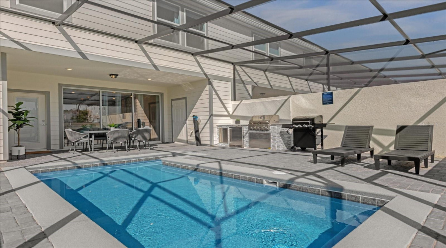 DAVENPORT, Florida 33897, 5 Bedrooms Bedrooms, ,4 BathroomsBathrooms,Residential,For Sale,LANA,0,MFRO6333387