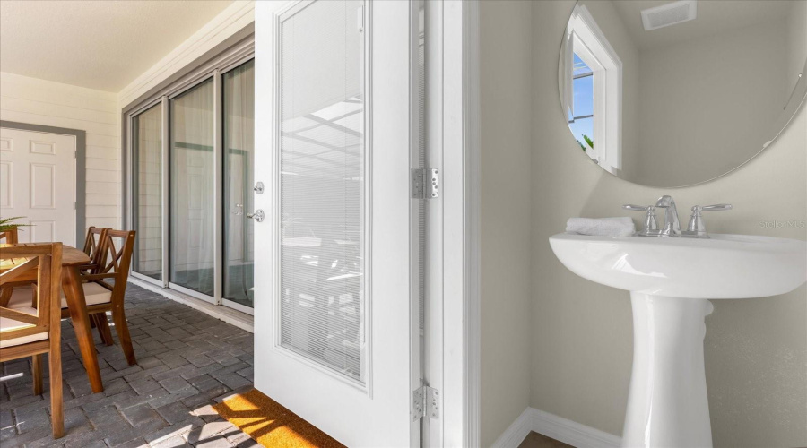DAVENPORT, Florida 33897, 5 Bedrooms Bedrooms, ,4 BathroomsBathrooms,Residential,For Sale,LANA,0,MFRO6333387