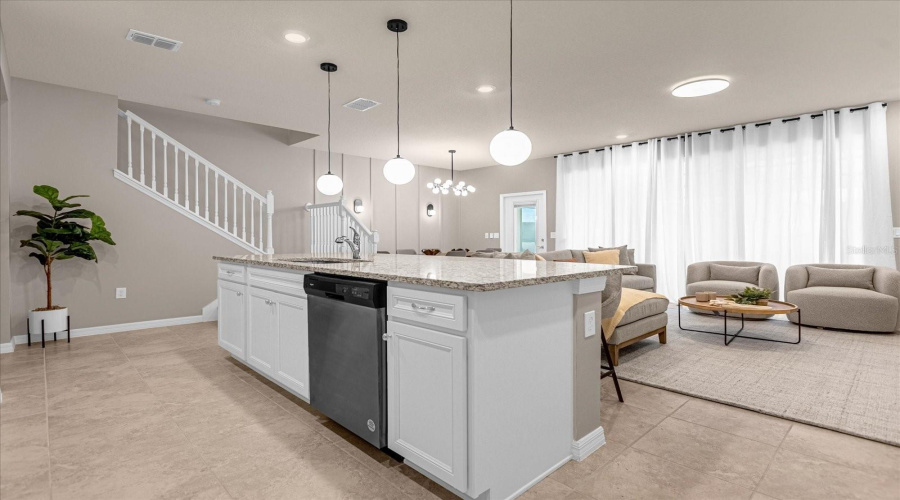 DAVENPORT, Florida 33897, 5 Bedrooms Bedrooms, ,4 BathroomsBathrooms,Residential,For Sale,LANA,0,MFRO6333387