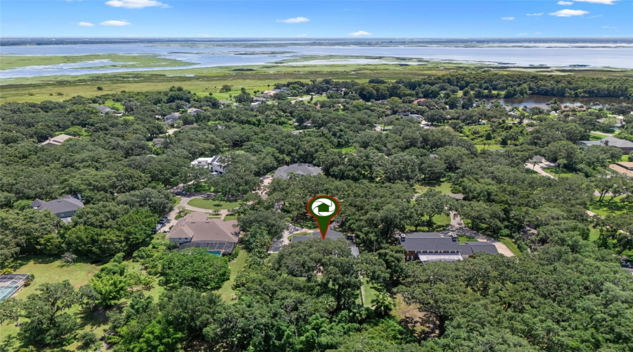 Connected to Nature. Close to Everything.