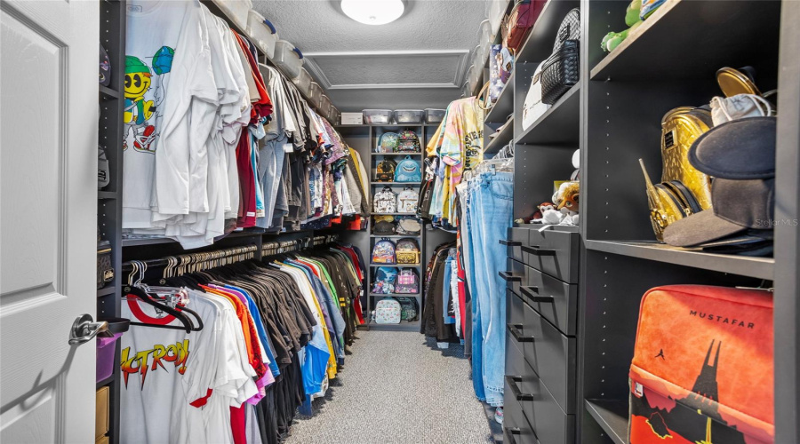 Custom Walk in Closet