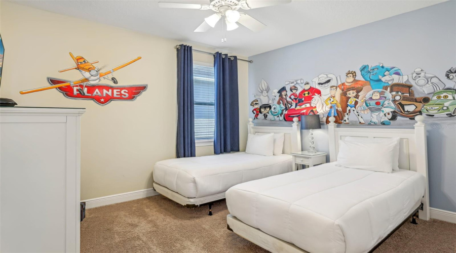 KISSIMMEE, Florida 34747, 5 Bedrooms Bedrooms, ,5 BathroomsBathrooms,Residential,For Sale,LASSO,0,MFRO6260317