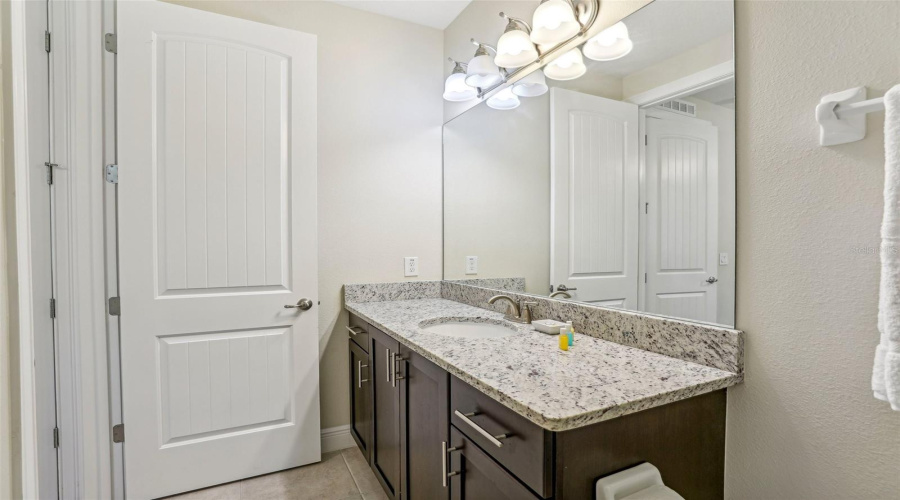 KISSIMMEE, Florida 34747, 5 Bedrooms Bedrooms, ,5 BathroomsBathrooms,Residential,For Sale,LASSO,0,MFRO6260317