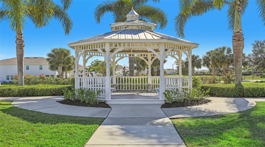 KISSIMMEE, Florida 34747, 5 Bedrooms Bedrooms, ,5 BathroomsBathrooms,Residential,For Sale,LASSO,0,MFRO6260317