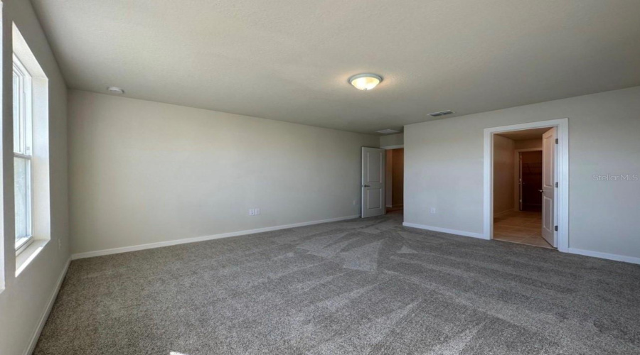KISSIMMEE, Florida 34746, 5 Bedrooms Bedrooms, ,3 BathroomsBathrooms,Residential,For Sale,ROYAL POINT,0,MFRO6333950