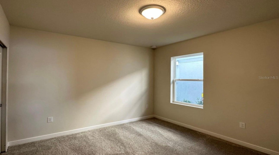 KISSIMMEE, Florida 34746, 5 Bedrooms Bedrooms, ,3 BathroomsBathrooms,Residential,For Sale,ROYAL POINT,0,MFRO6333950