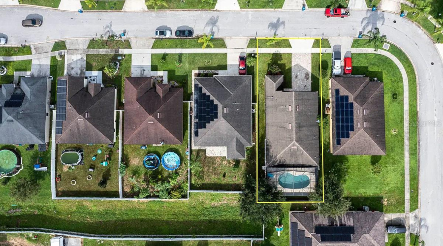 DAVENPORT, Florida 33837, 4 Bedrooms Bedrooms, ,3 BathroomsBathrooms,Residential,For Sale,CAPTAIN HOOK,0,MFRO6125633