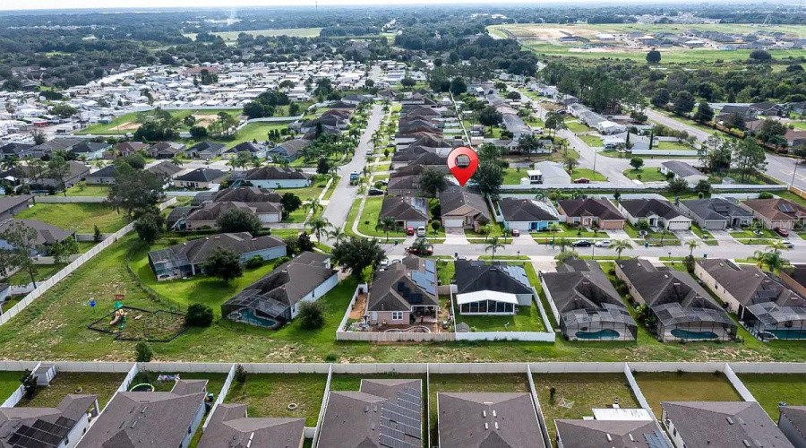 DAVENPORT, Florida 33837, 4 Bedrooms Bedrooms, ,3 BathroomsBathrooms,Residential,For Sale,CAPTAIN HOOK,0,MFRO6125633