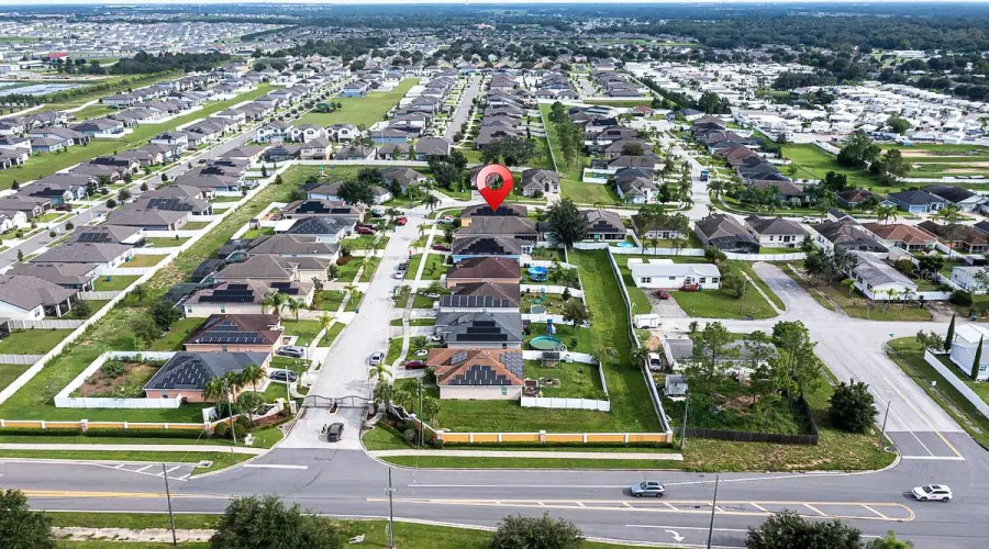 DAVENPORT, Florida 33837, 4 Bedrooms Bedrooms, ,3 BathroomsBathrooms,Residential,For Sale,CAPTAIN HOOK,0,MFRO6125633