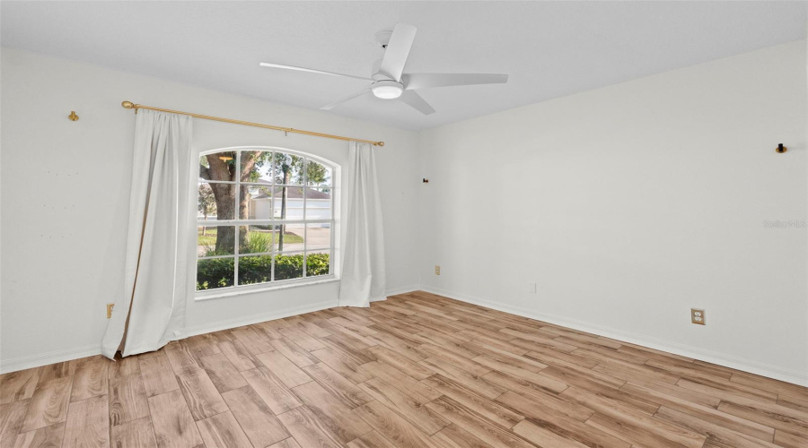 DAVENPORT, Florida 33897, 3 Bedrooms Bedrooms, ,3 BathroomsBathrooms,Residential,For Sale,MONTARA,0,MFRS5132339