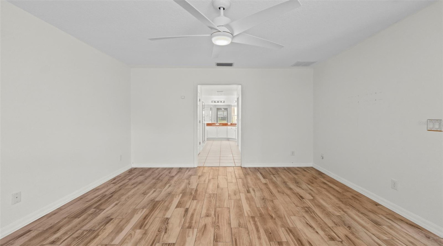 DAVENPORT, Florida 33897, 3 Bedrooms Bedrooms, ,3 BathroomsBathrooms,Residential,For Sale,MONTARA,0,MFRS5132339