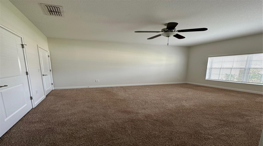 KISSIMMEE, Florida 34746, 4 Bedrooms Bedrooms, ,3 BathroomsBathrooms,Residential,For Sale,PEQUOD,0,MFRS5132361