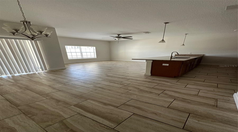 KISSIMMEE, Florida 34746, 4 Bedrooms Bedrooms, ,3 BathroomsBathrooms,Residential,For Sale,PEQUOD,0,MFRS5132361