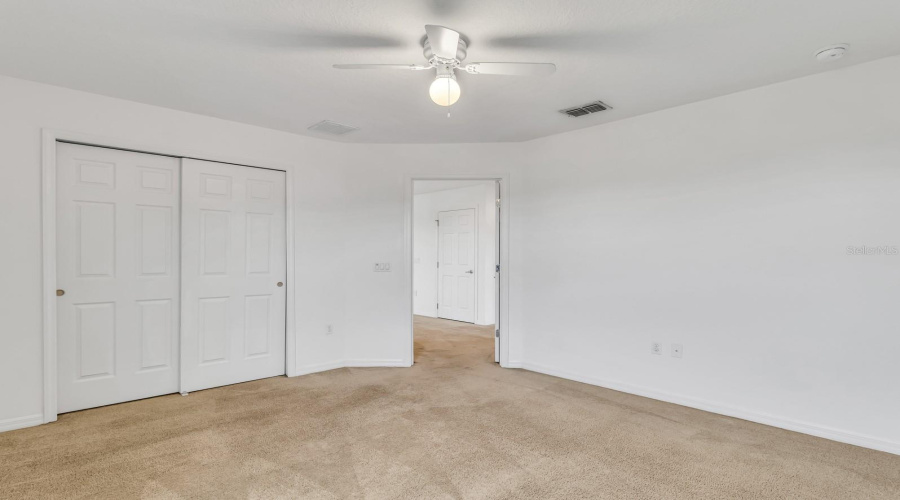 KISSIMMEE, Florida 34746, 5 Bedrooms Bedrooms, ,3 BathroomsBathrooms,Residential,For Sale,LANIER POINT,0,MFRS5132193