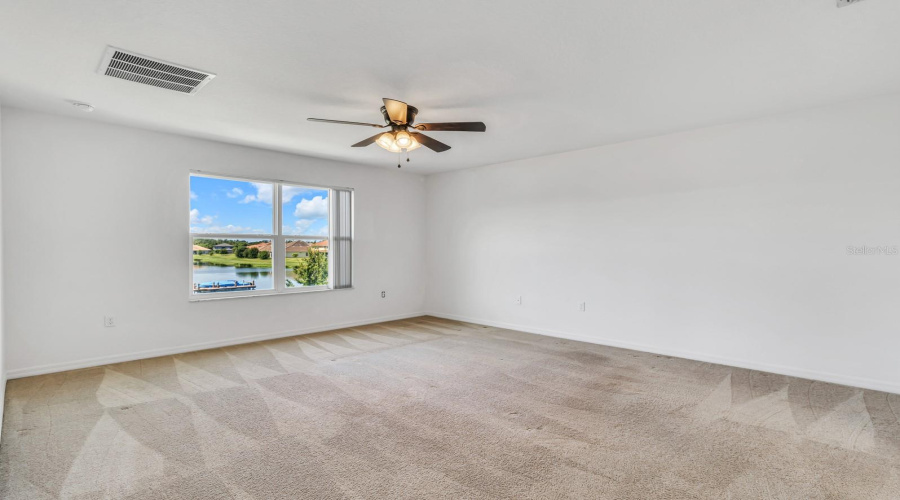 KISSIMMEE, Florida 34746, 5 Bedrooms Bedrooms, ,3 BathroomsBathrooms,Residential,For Sale,LANIER POINT,0,MFRS5132193