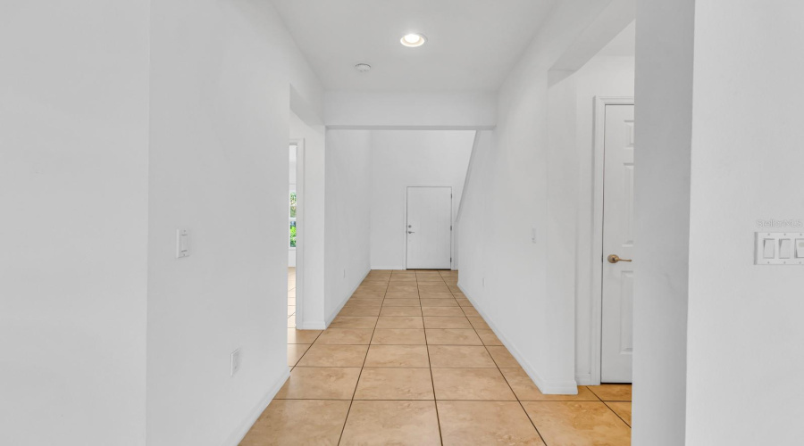 KISSIMMEE, Florida 34746, 5 Bedrooms Bedrooms, ,3 BathroomsBathrooms,Residential,For Sale,LANIER POINT,0,MFRS5132193
