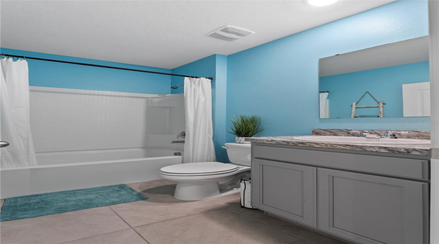 DAVENPORT, Florida 33897, 3 Bedrooms Bedrooms, ,2 BathroomsBathrooms,Residential,For Sale,FOX SQUIRREL,0,MFRL4955043