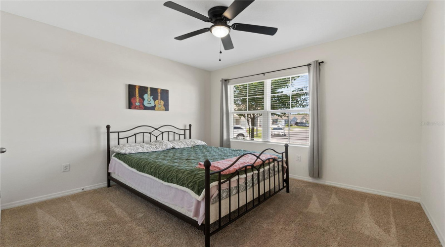 DAVENPORT, Florida 33897, 3 Bedrooms Bedrooms, ,2 BathroomsBathrooms,Residential,For Sale,FOX SQUIRREL,0,MFRL4955043
